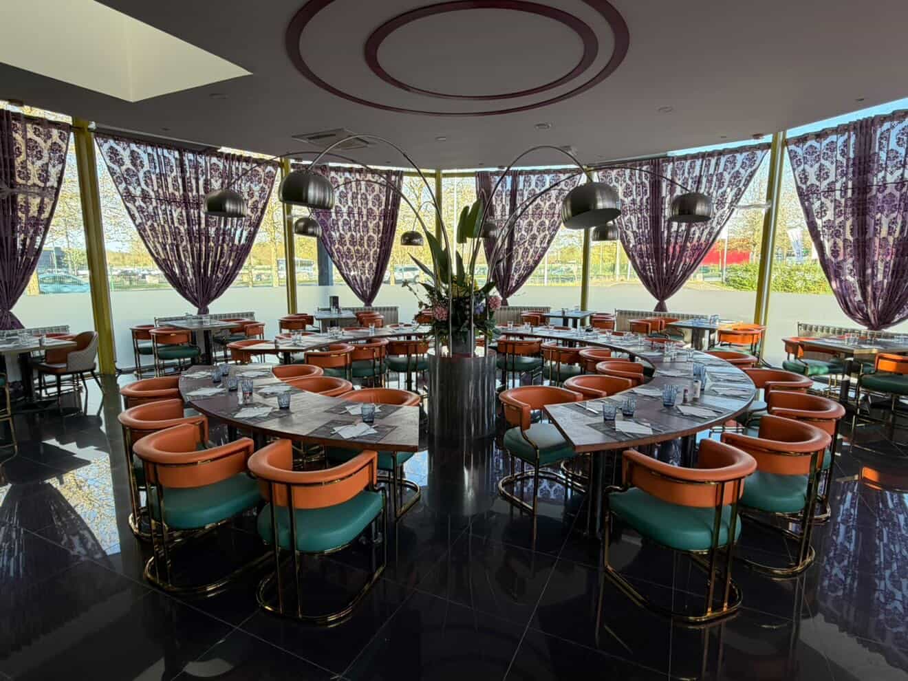 Royal Garden - photo 3